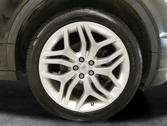 Land Rover Range Rover Evoque 2.0 TD4 HSE Dynamic 4WD (180 ps) - NAV - LANE DEPARTURE 