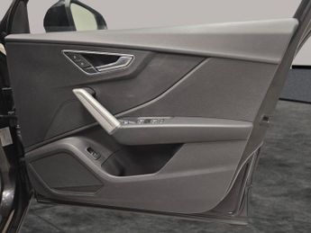 Audi Q2 1.5 TFSI CoD 35 Sport S Tronic (150 ps) - AIR CON - SPORTS SEATS