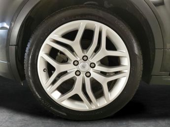 Land Rover Range Rover Evoque 2.0 TD4 HSE Dynamic 4WD (180 ps) - NAV - LANE DEPARTURE 