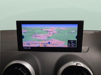 Audi Q2 1.5 TFSI CoD 35 Sport S Tronic (150 ps) - AIR CON - SPORTS SEATS