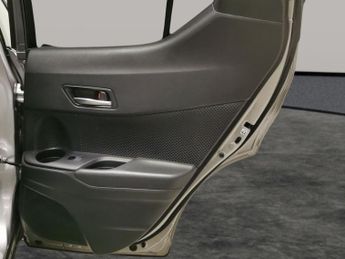 Toyota C-HR 1.8 VVT-h GPF Design CVT (122 ps) - HEATED SEATS - LANE DEPARTUR