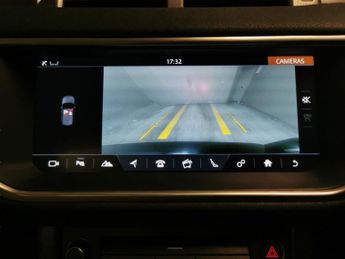 Land Rover Range Rover Evoque 2.0 TD4 HSE Dynamic 4WD (180 ps) - NAV - LANE DEPARTURE 