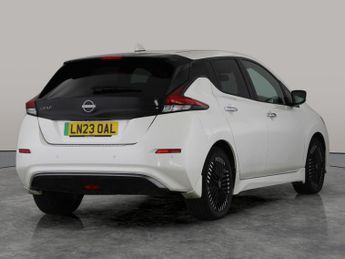 Nissan Leaf 39kWh N-Connecta (150 ps) - LANE DEPARTURE  - HEAT PACK