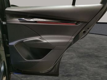 Skoda Enyaq 62kWh 60 (179 ps) - DRIVE PACK - INFOTAINMENT PACKAGE PLUS - LED