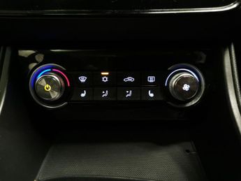 MG MG ZS 44.5kWh Exclusive (143 ps) - HEATED SEATS - NAV - BLIND SPOT ASS