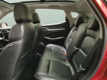 MG MG ZS 44.5kWh Exclusive (143 ps) - HEATED SEATS - NAV - BLIND SPOT ASS