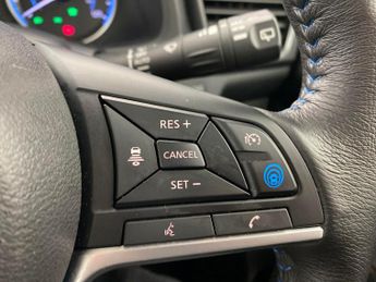 Nissan Leaf 39kWh N-Connecta (150 ps) - LANE DEPARTURE  - HEAT PACK