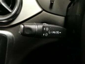 Mercedes-Benz GLA 2.1 GLA200d AMG Line (Premium) 7G-DCT 4MATIC (136 ps) - CRUISE