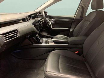 Audi e-tron 50 Technik quattro 71.2kWh (313 ps) - ADJUSTABLE SUSPENSION