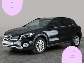 Mercedes GLA 1.6 GLA200 SE (Executive) 7G-DCT (156 ps) - HEATED LEATHER - COM