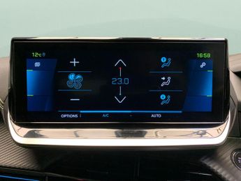 Peugeot E-2008 50kWh GT (7kW Charger) (136 ps) - REVERSE CAM - NAV - HEATED SEA