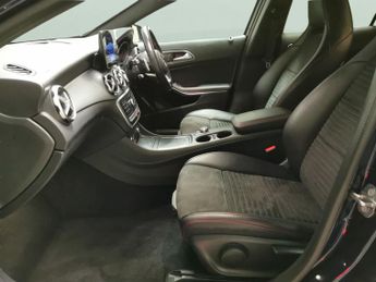 Mercedes-Benz GLA 2.1 GLA200d AMG Line (Premium) 7G-DCT 4MATIC (136 ps) - CRUISE