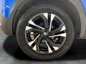 Peugeot E-2008 50kWh GT (7kW Charger) (136 ps) - REVERSE CAM - NAV - HEATED SEA