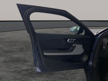 Polestar Polestar 2 Single Motor 69kWh Standard Range Fastback FWD (231 ps) - HEATED