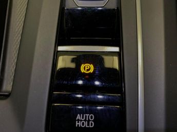 Volkswagen Golf 1.5 eTSI MHEV Life DSG (150 ps) - ADAPT CRUISE - NAV - LED