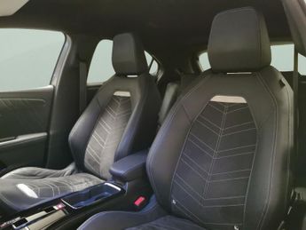 Vauxhall Mokka Electric 50kWh Ultimate (136 ps) - LED - REVERSE CAM - HEATED SEATS