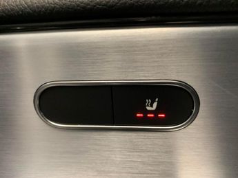 Mercedes-Benz CLA 1.3 CLA180 AMG Line Coupe 7G-DCT (136 ps) - COMFORT PACK