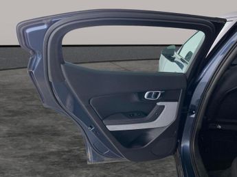 Polestar Polestar 2 Single Motor 69kWh Standard Range Fastback FWD (231 ps) - HEATED