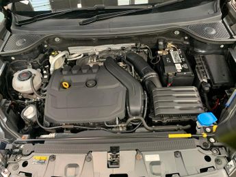 Seat Ateca 1.5 TSI EVO FR DSG (150 ps) - PARK ASSIST - LED - NAV