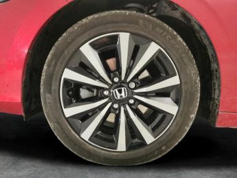 Honda Civic 2.0 h i-MMD Elegance eCVT (184 ps) - HEATED SEATS - BLIND SPOT A