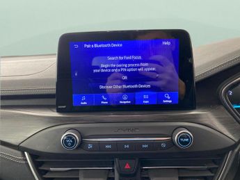 Ford Focus 2.0 EcoBlue Vignale (150 ps) - HEATED STEERING - FORD SYNC3