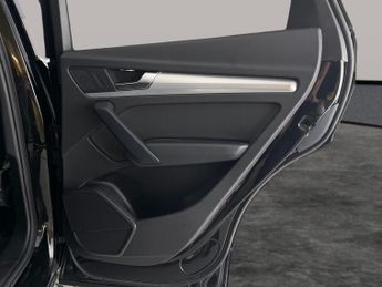 Audi Q5 2.0 TDI 40 Sport S Tronic quattro (204 ps) - WIFI - BLUETOOTH - 