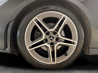 Mercedes-Benz CLA 1.3 CLA180 AMG Line Coupe 7G-DCT (136 ps) - COMFORT PACK