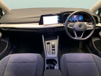 Volkswagen Golf 1.5 eTSI MHEV Life DSG (150 ps) - ADAPT CRUISE - NAV - LED