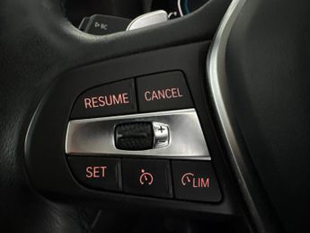 BMW 3 Series 2.0 330e 12kWh SE Pro Plug-in (292 ps) - REVERSE CAM - NAV