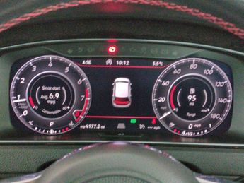 Volkswagen Golf 2.0 TSI GTI DSG (230 ps) - ACTIVE INFO DISPLAY - BLUETOOTH - PAD