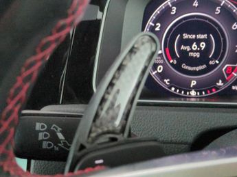 Volkswagen Golf 2.0 TSI GTI DSG (230 ps) - ACTIVE INFO DISPLAY - BLUETOOTH - PAD