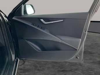 Kia Niro 64.8kWh 3 (201 bhp) - NAV - HEATED STEERING - BLIND SPOT ASSIST