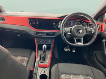 Volkswagen Polo 2.0 TSI GTI DSG (207 ps) - SPORTS SEATS - USB AUDIO