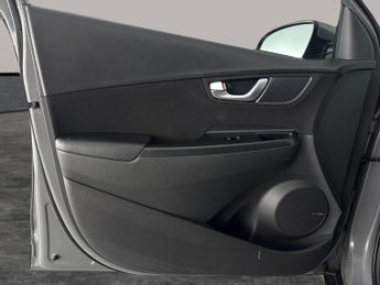 Hyundai Kona 1.6 h-GDi Premium DCT (141 ps) - NAV - HEATED SEATS - HEATED STE