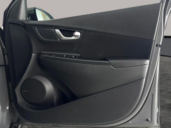 Hyundai Kona 1.6 h-GDi Premium DCT (141 ps) - NAV - HEATED SEATS - HEATED STE