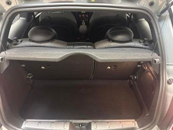 Mini Electric Hatch Cooper SE 32.6kWh Level 2 (184 ps) - STORAGE COMPARTMENT PACK