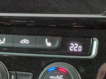 Volkswagen Golf 2.0 TSI GTI DSG (230 ps) - ACTIVE INFO DISPLAY - BLUETOOTH - PAD