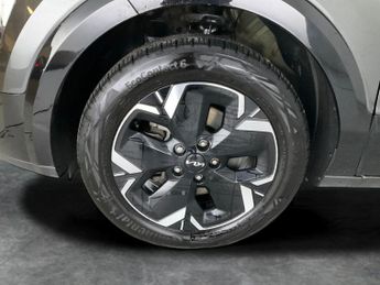 Kia Niro 64.8kWh 3 (201 bhp) - NAV - HEATED STEERING - BLIND SPOT ASSIST