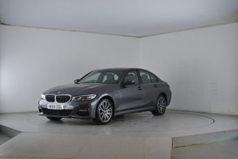 BMW 330 2.0 330e 12kWh M Sport Plug-in (292 ps) - LED - REVERSE CAM - NA