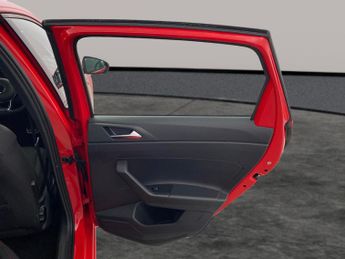 Volkswagen Polo 2.0 TSI GTI DSG (207 ps) - SPORTS SEATS - USB AUDIO