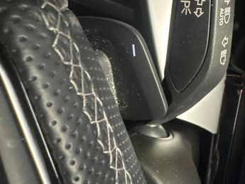 Audi A3 1.5 TFSI 35 S line Sportback S Tronic (150 ps) - CRUISE - DRIVIN