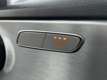 Mercedes-Benz C Class 2.0 C350e 6.4kWh AMG Line Plug-in G-Tronic+ (293 ps) - HEATED LE