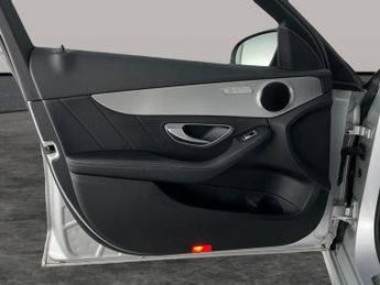 Mercedes-Benz C Class 2.0 C350e 6.4kWh AMG Line Plug-in G-Tronic+ (293 ps) - HEATED LE