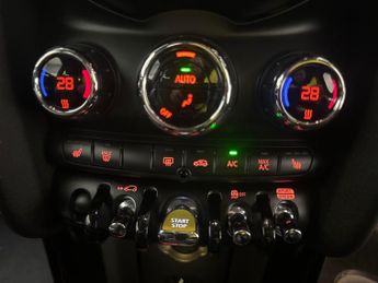 Mini Electric Hatch Cooper SE 32.6kWh Level 2 (184 ps) - STORAGE COMPARTMENT PACK