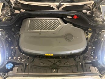 Mini Electric Hatch Cooper SE 32.6kWh Level 2 (184 ps) - STORAGE COMPARTMENT PACK