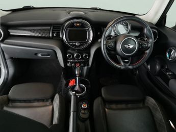 Mini Hatch 2.0 Cooper SD 6Spd (170 ps) - 17IN ALLOYS - REVERSE CAM - DRIVIN
