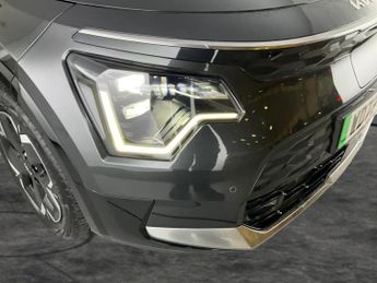 Kia Niro 64.8kWh 3 (201 bhp) - NAV - HEATED STEERING - BLIND SPOT ASSIST
