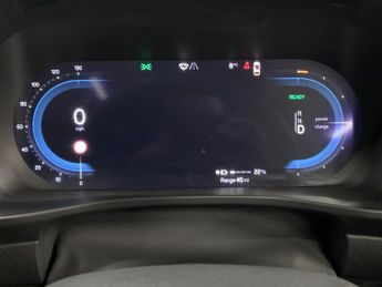 Volvo XC40 Recharge Twin 78kWh Ultimate AWD (408 ps) - FRONT AND REAR PARKI