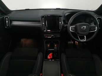 Volvo XC40 Recharge Twin 78kWh Ultimate AWD (408 ps) - FRONT AND REAR PARKI