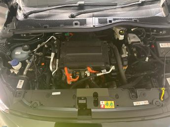 Peugeot E-208 50kWh Allure (136 ps) - ACTIVE LANE ASSIST - LED - NAV